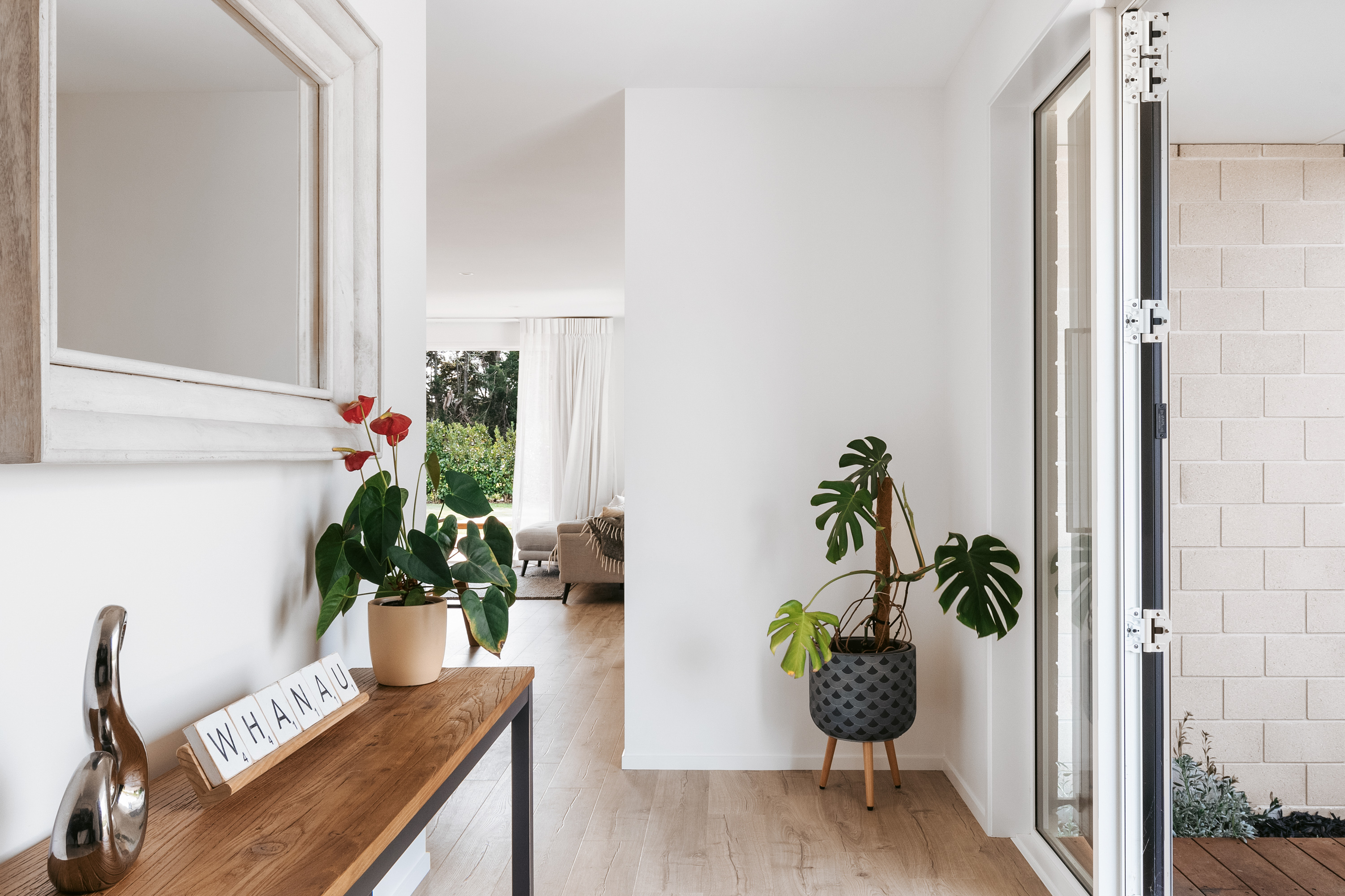 076 475B Kuranui Road Web