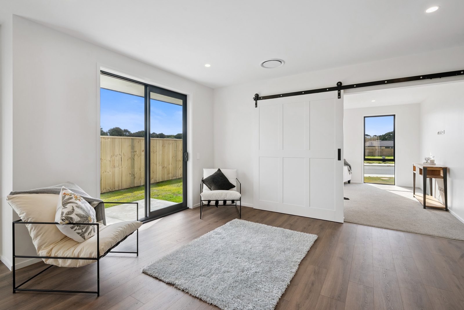 17 Kotuku Ngutupapa 7