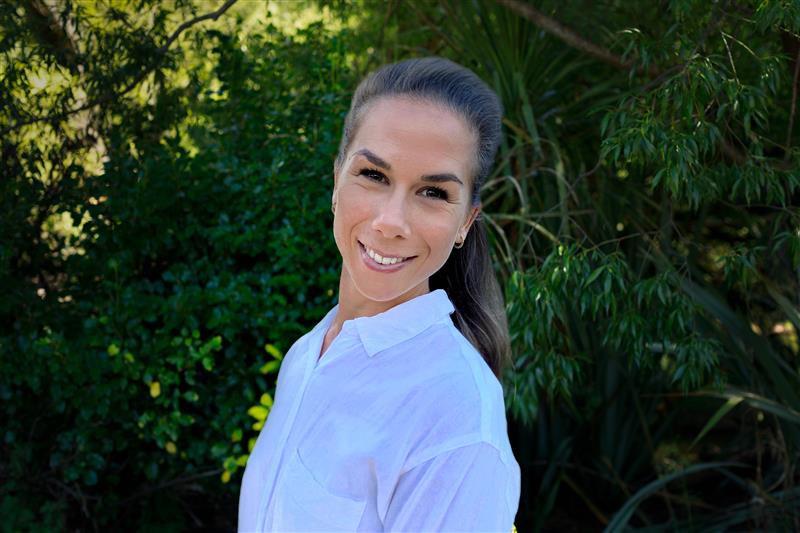 Ellie Team Photo Wide 2 (1)