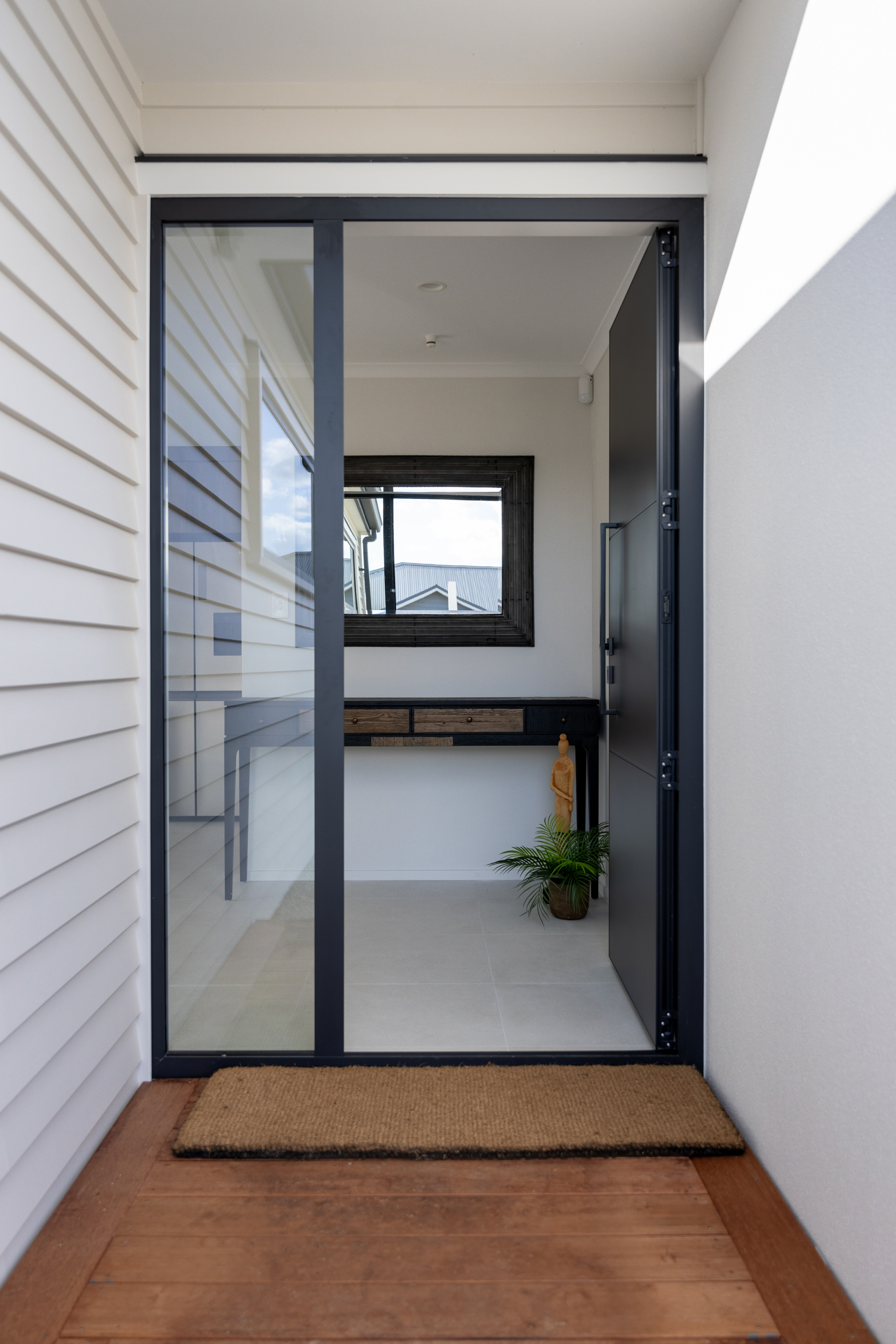 052 37 Flack Street Web