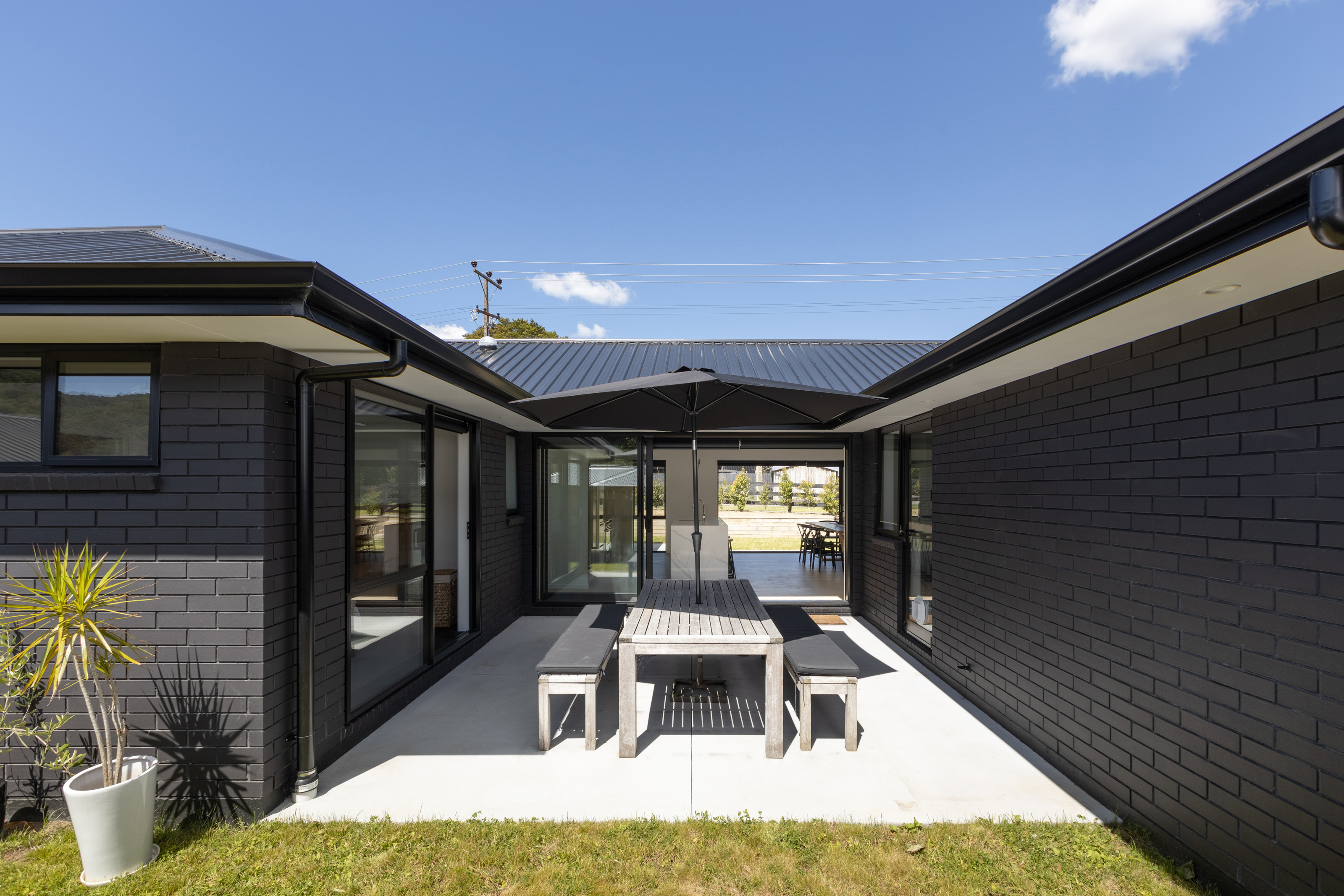 4 Mark Williams Web 22