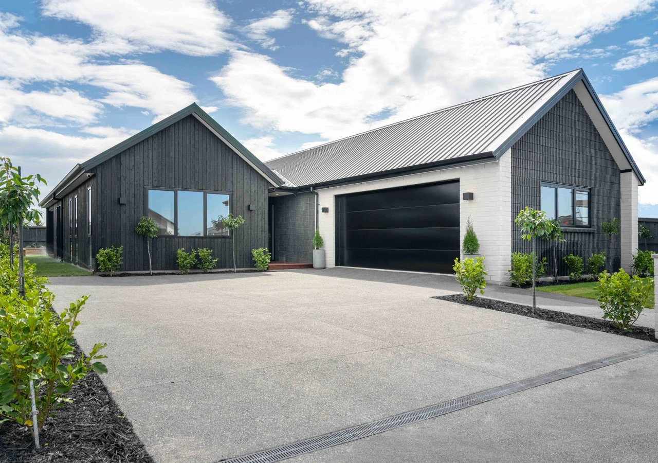 0352 2023 03 04 0293 Classic Builders Show Home PHOTO HDR Edit (1)