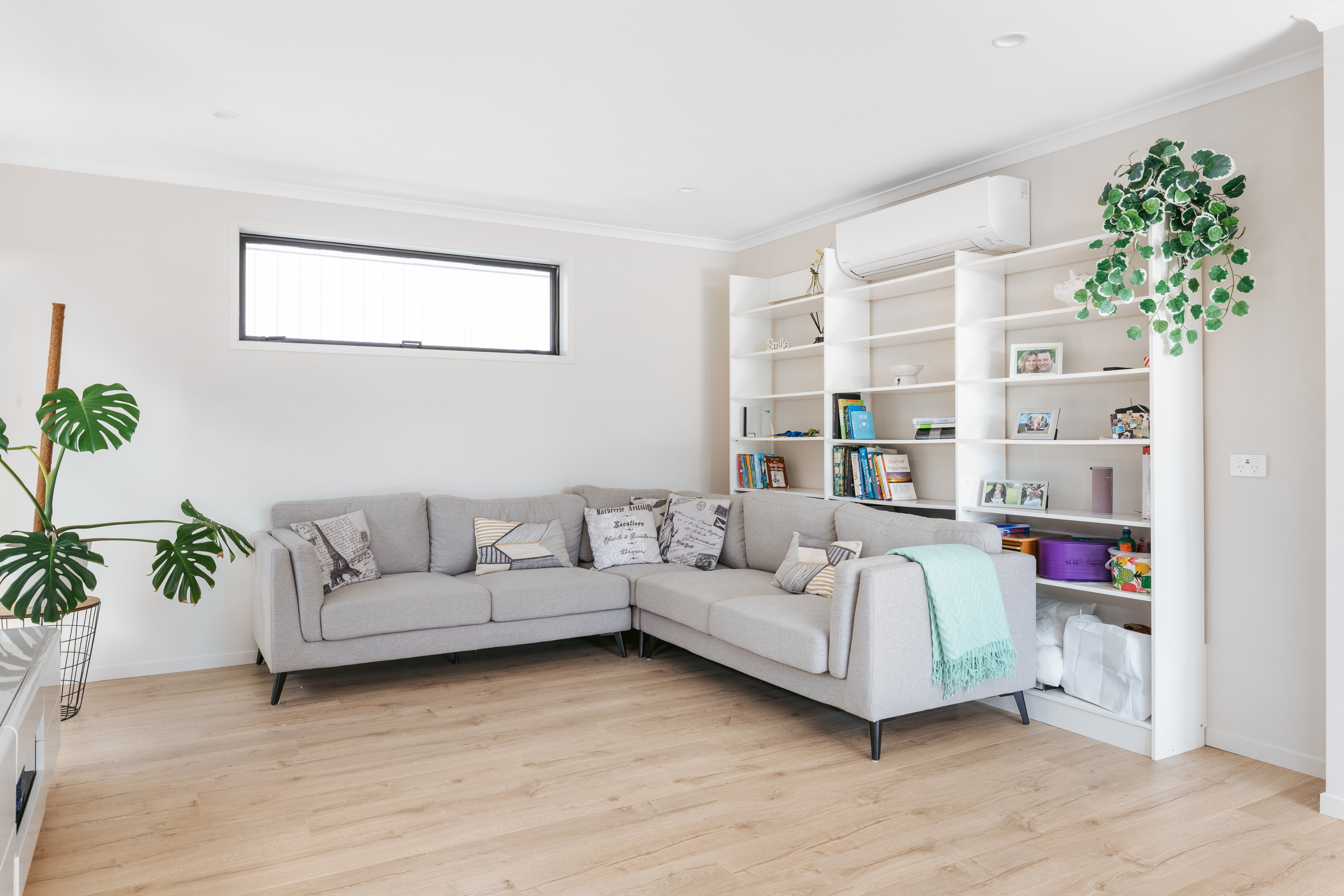 046 120 Sentinel Ave Web